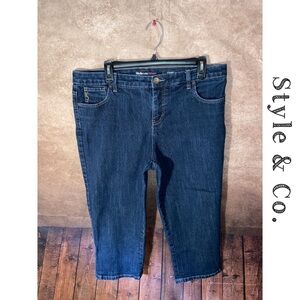 Style & Co Womens Capri Blue Denim Jeans Size 16P-EUC!!
